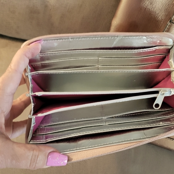 Nine West Bronze Handbag & matching wallet NWOT - Picture 3 of 8